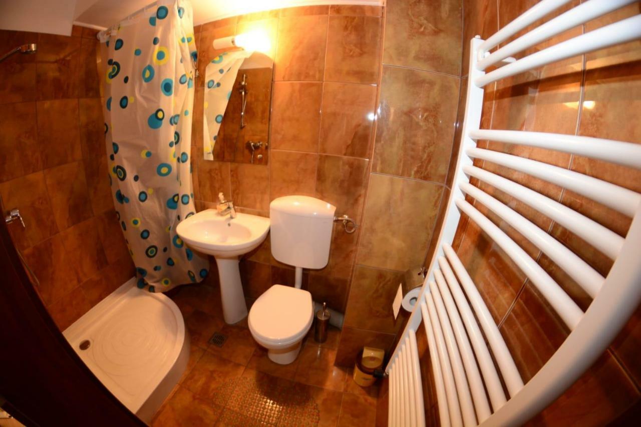 Ferienwohnung David Aprilia Năvodari Exterior foto